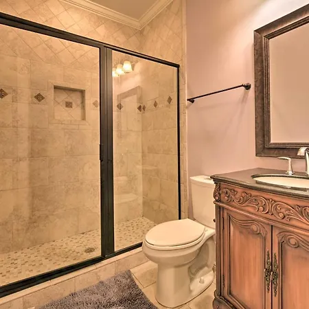 2 Mi To Dtwn: In Noda District Near Unc! Holiday home *