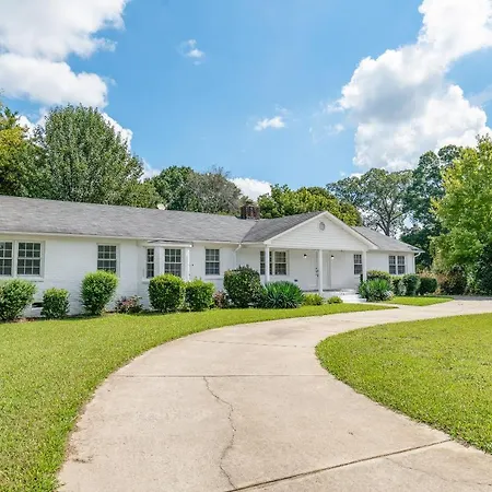 Holiday home Charming, Cozy Close To Uptown, Airport & Whitewater Center Charlotte