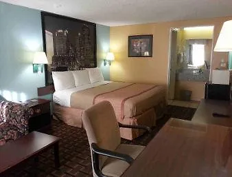 Inn Rodeway Airport Area 4*