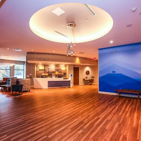 Express & - - South End By Ihg Hotel 3*
