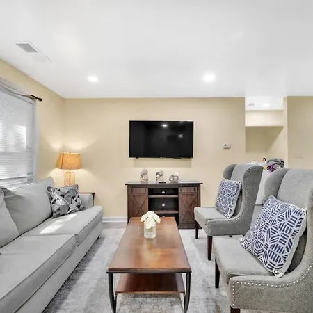 Holiday home Cozy 2 Bedroom Pineville-matthews Duplex Sleeps 8