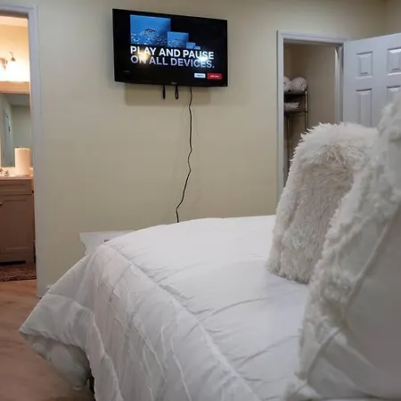 Cozy 2 Bedroom Pineville-matthews Duplex Sleeps 8 * Charlotte