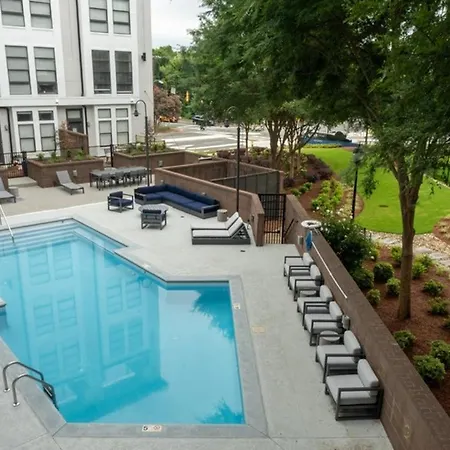 Apartment Uptown Townhouse -wifi-10 Min Walk To Spectrum Center Charlotte