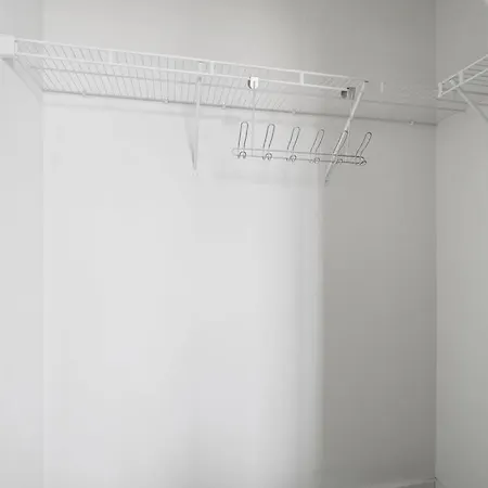 Cozy @ Nc! W/pool- Walk To Uptown *
