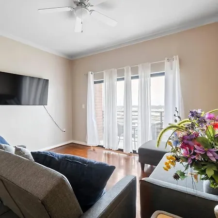 Cozy @ Nc! W/pool- Walk To Uptown Charlotte