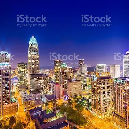 Cozy @ Nc! W/pool- Walk To Uptown * Charlotte
