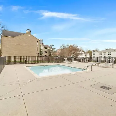 Cozy @ Nc! W/pool- Walk To Uptown Charlotte