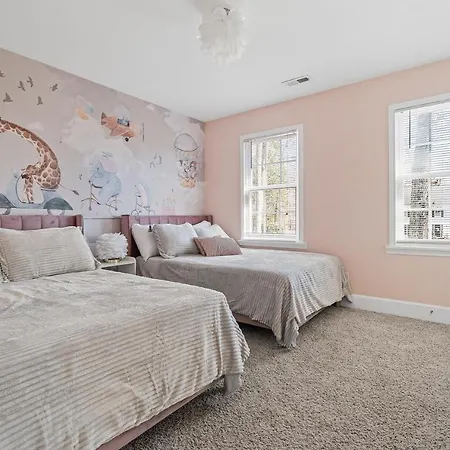 Spacious Private 5br-perfect For Family Gathering *