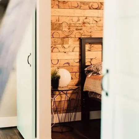 Perfect Big Tiny For A Coastal Getaway Holiday home *
