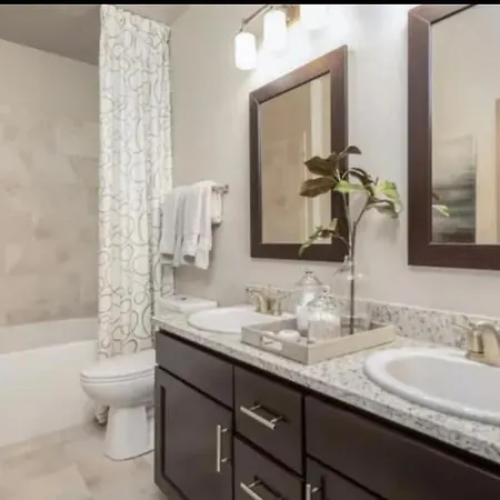Apartment Comfy Casa Entertainment Charlotte