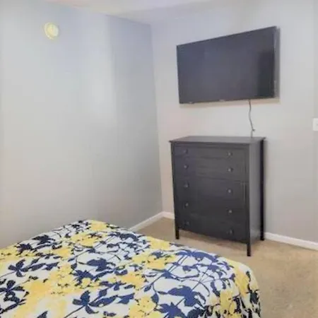 Cute Cottage*minutes From Uptown