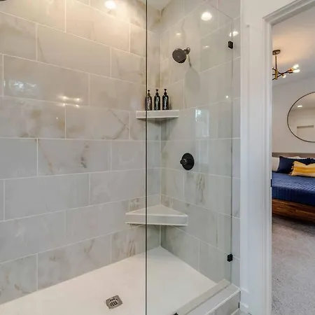 Gorgeous 3 Level Near Noda & Plaza Midwood Charlotte