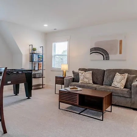Gorgeous 3 Level Near Noda & Plaza Midwood *