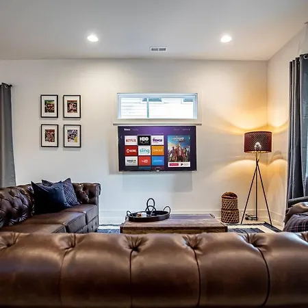 Sports Themed Across From Park! 3 Bedrooms * Charlotte