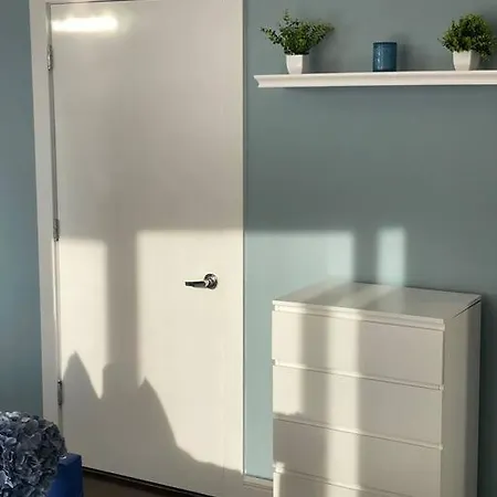 The Sky Lounge Apartment