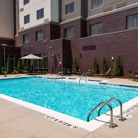 By Marriott Northlake Hotel 3*