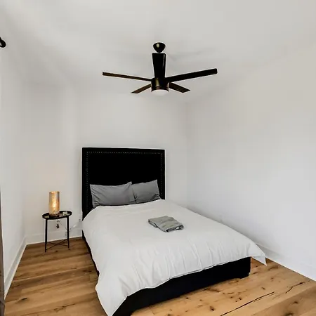 Holiday home Modern! New! Built! Duplex! For Families! In Clt! Duplex