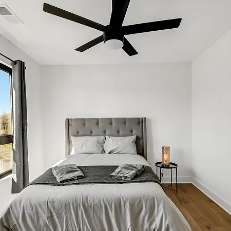 Holiday home Modern! New! Built! Duplex! For Families! In Clt! Duplex *