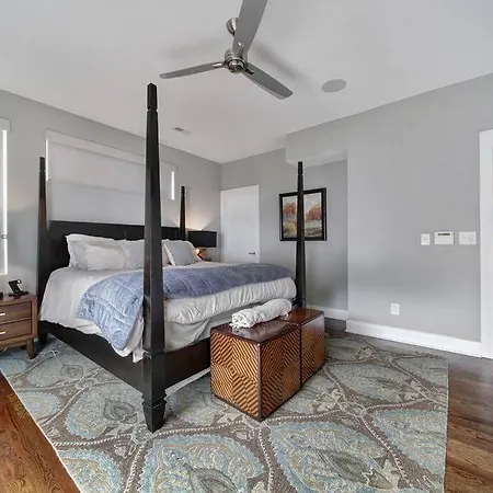 Villa Views Rooftop Hot Tub & Short Walk To Stadium *