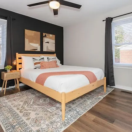 3 Mi To & Pet Friendly & Quiet Neighborhood *