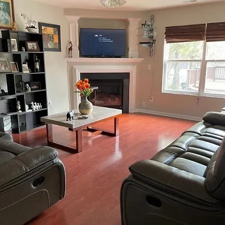 Homestay Beautiful Bed And Bath In Charlotte