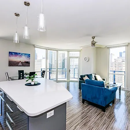 Corporate Uptown Furnished *