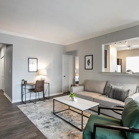 Apartment Modern In Prime Location Id9429 *
