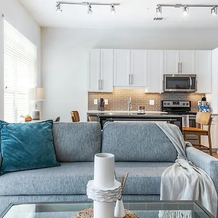 Modern In Prime Location Id3346 Apartment