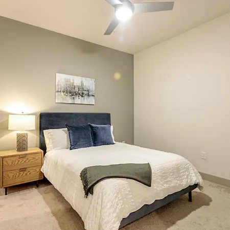 Apartment Modern In Prime Location Id3676