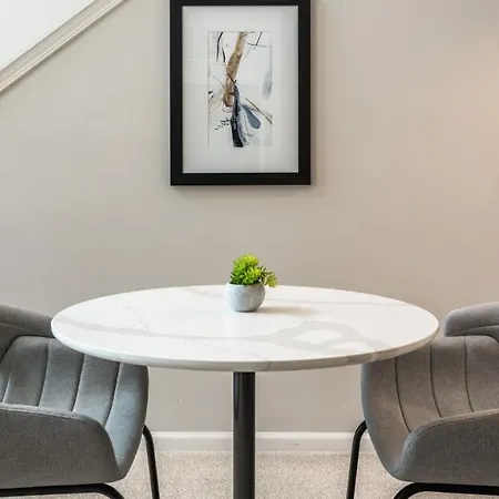 Apartment Modern In Prime Location Id3589x29 Charlotte
