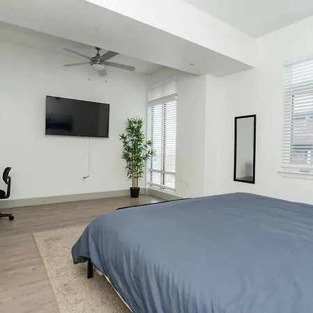 Upscale 3br Apt- Walk To Boa, Spectrum Ctr, Truist Apartment Charlotte