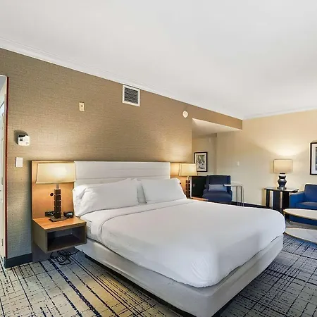 Hotel Doubletree By Hilton South Tyvola