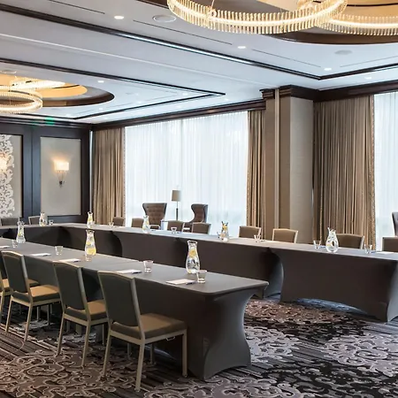 Kimpton Tryon Park By Ihg Hotel 4*