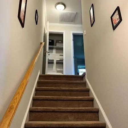 Apartment 2 Bdr Townhome Plaza Midwood - 10 Min To Uptown *