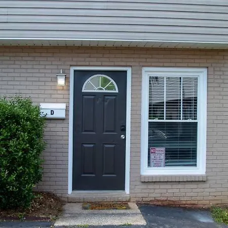 2 Bdr Townhome Plaza Midwood - 10 Min To Uptown Apartment