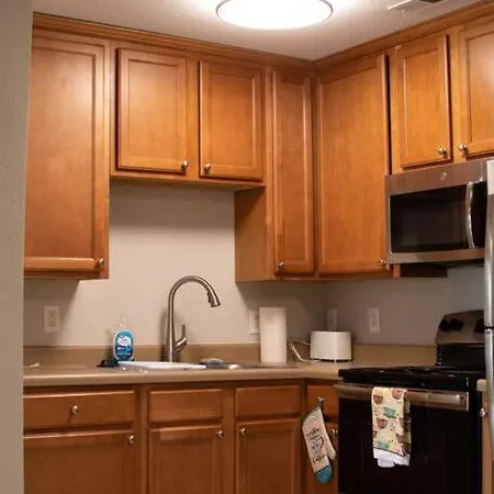 Apartment Cozy 2 Bdr Townhome Plaza Midwood - 10 Min To Uptown *