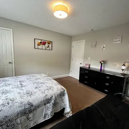 Cozy 2 Bdr Townhome Plaza Midwood - 10 Min To Uptown Apartment