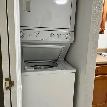 Cozy 2 Bdr Townhome Plaza Midwood - 10 Min To Uptown Apartment Charlotte
