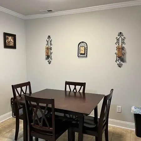 2 Bdr Townhome Plaza Midwood - 10 Min To Uptown * Charlotte