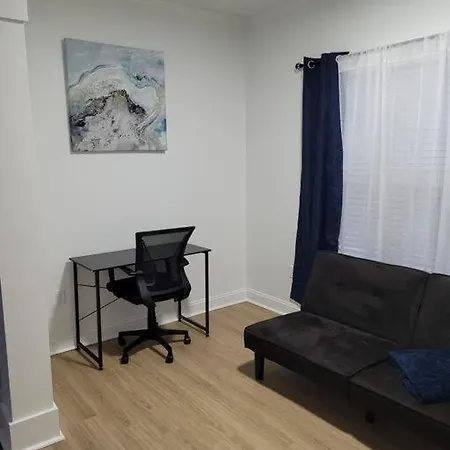 South Charlotte's Cozy & Modern * Charlotte