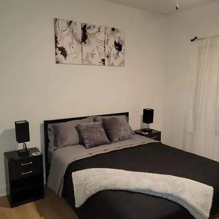 South Charlotte's Cozy & Modern