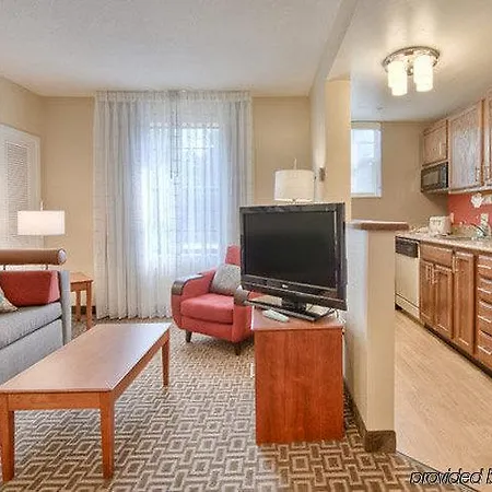 Towneplace Research Park Hotel