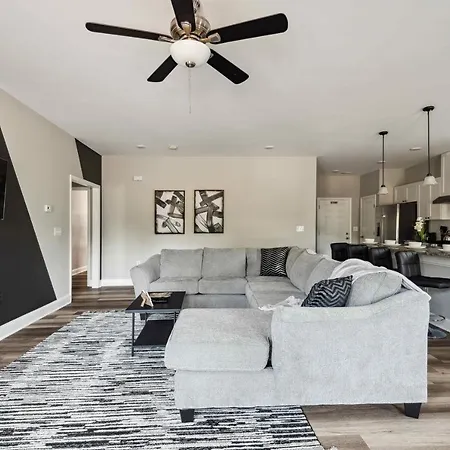 Holiday home Serenity 12min From Uptown & Spectrum Ctr
