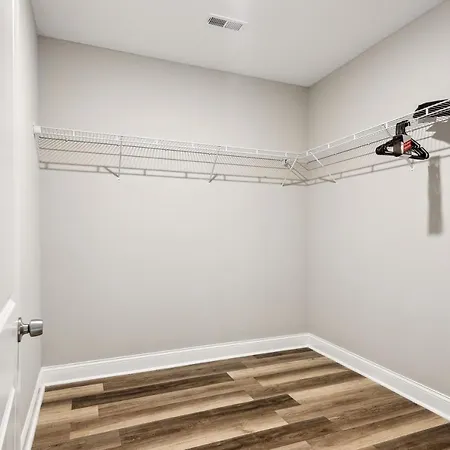 Serenity 12min From Uptown & Spectrum Ctr Holiday home *
