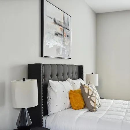 Holiday home Serenity 12min From Uptown & Spectrum Ctr *