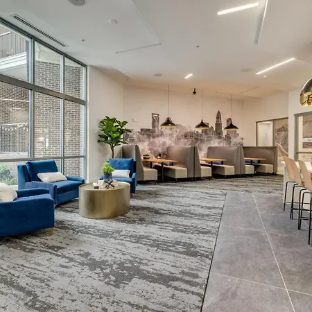 Apartment Premium And At Midtown 205 In Charlotte