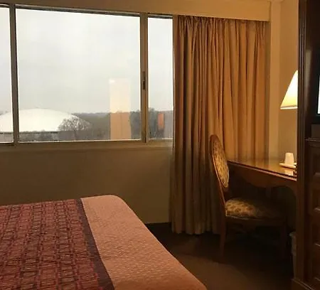 Golden Hotel,