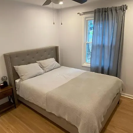 5br/2bath Holiday home *