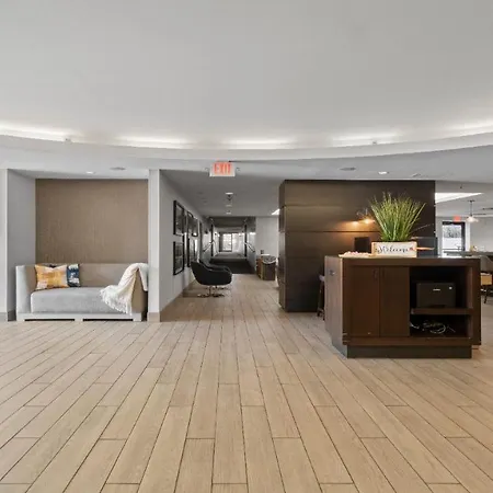 315 Loso Airport Aparthotel