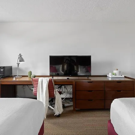315 Loso Airport 4* Charlotte